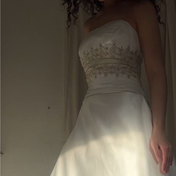 NEW* Wedding Dress - Princess Style Gown - Embellished Dress - Corset Dress - Picture 1 of 8